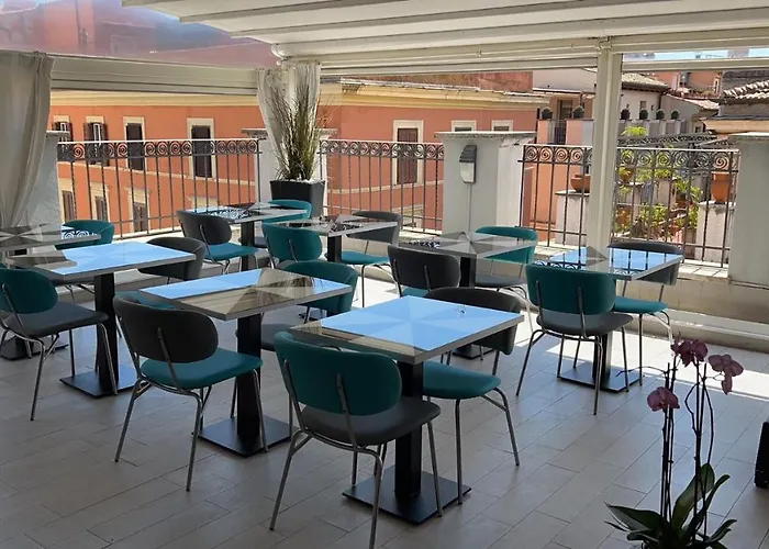 Relais Trevi 95 Boutique (adults Only) Отель Рим