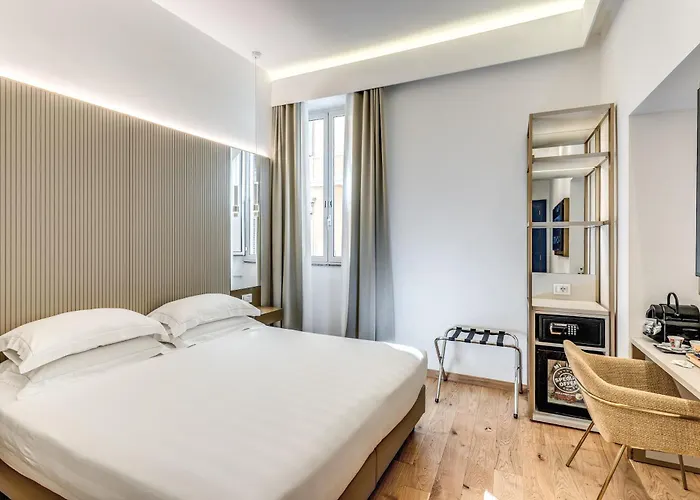Relais Trevi 95 Boutique (adults Only) Отель 4*