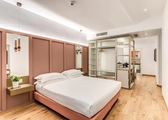 Relais Trevi 95 Boutique (adults Only) Отель