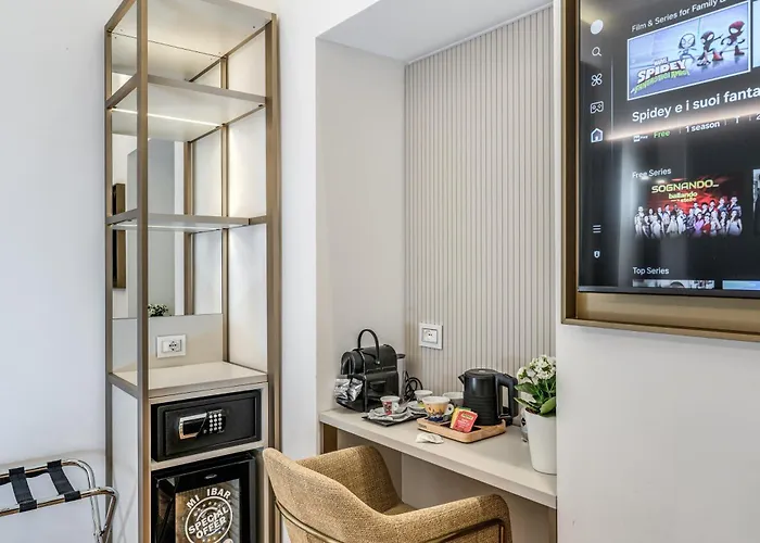 Relais Trevi 95 Boutique (adults Only) Отель Рим