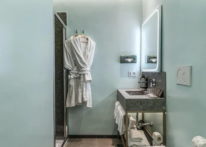 Relais Trevi 95 Boutique (adults Only) Отель Рим