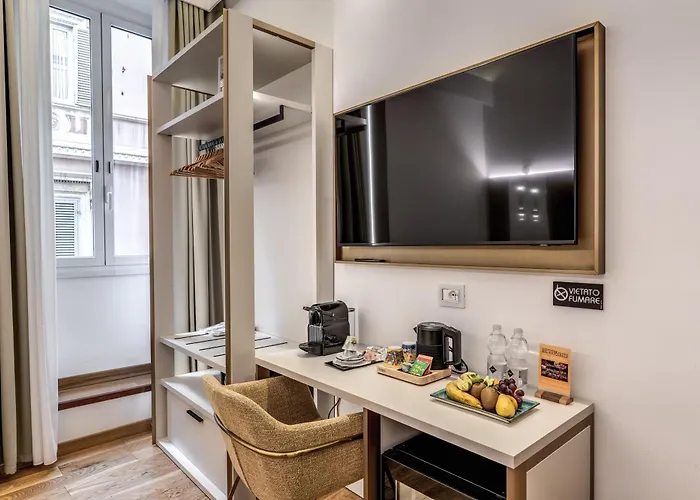 Relais Trevi 95 Boutique (adults Only) Отель 4*