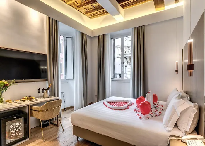 Relais Trevi 95 Boutique (adults Only) Отель 4*