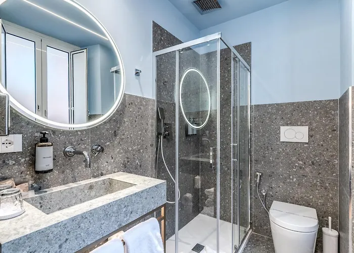 Relais Trevi 95 Boutique (adults Only) Отель 4*